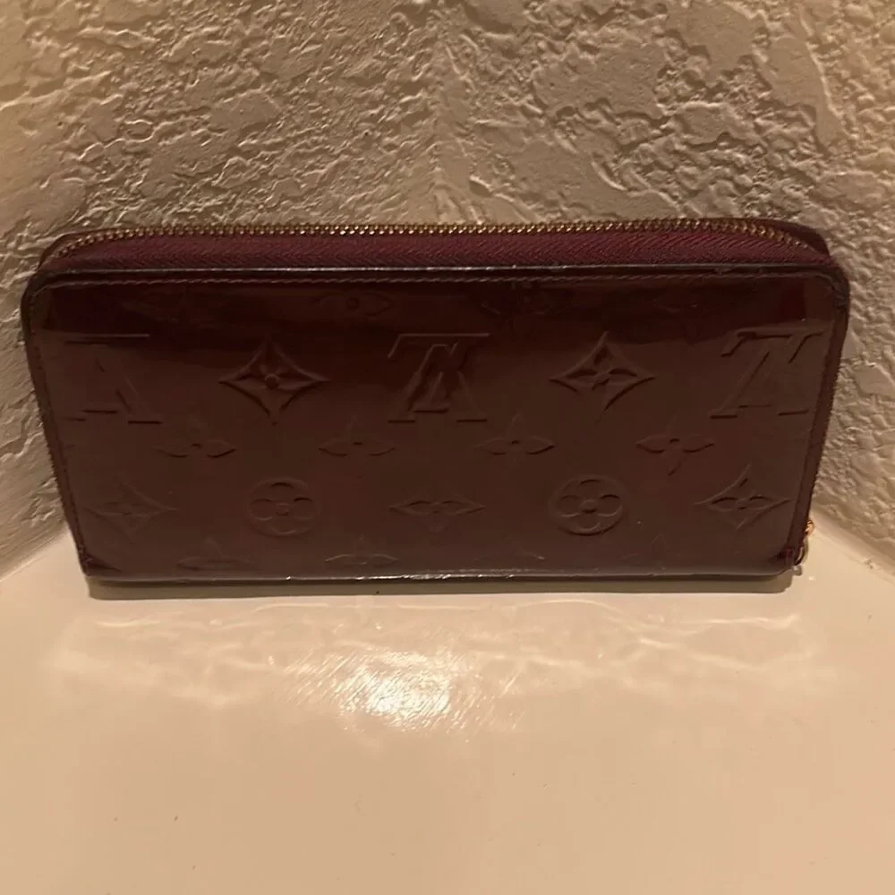 Louis Vuitton Vernis Zip Around Long Wallet Merlot Shiny Dark Red Logo Print LV